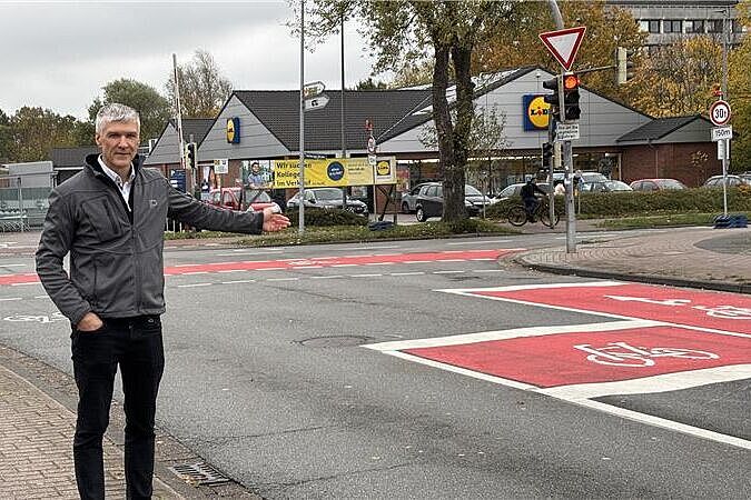 Alexander Pitkowski hält die neuen Flächen für Radfahrer für sinnlos und gefährlich.